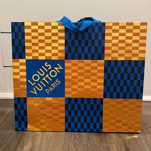 Authentic Louis Vuitton Shopping Bag, Christmas 2022